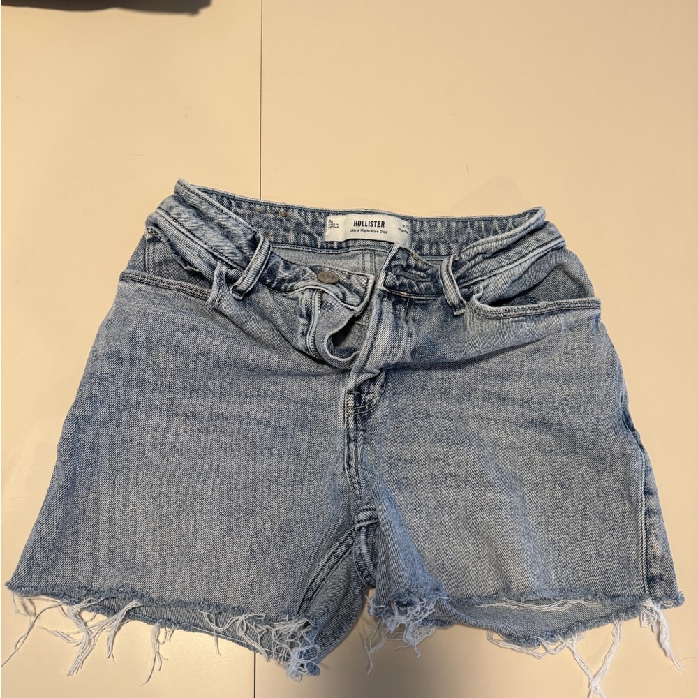 Hollister denim shorts size 0